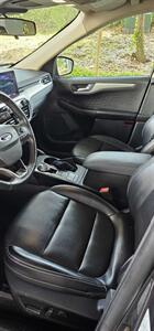 2020 Ford Escape SEL   - Photo 9 - Apopka, FL 32703