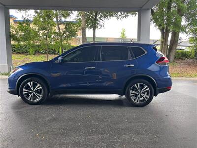 2019 Nissan Rogue SV   - Photo 5 - Apopka, FL 32703