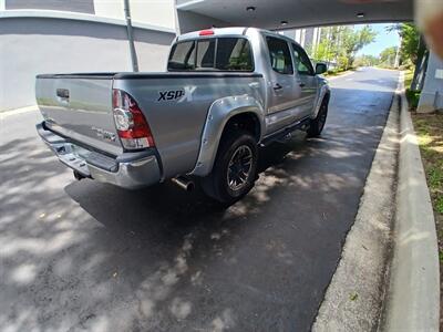 2015 Toyota Tacoma PreRunner V6 - Photo 4 - Apopka, FL 32703