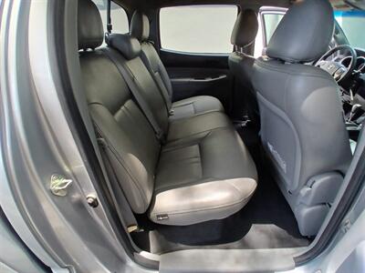 2015 Toyota Tacoma PreRunner V6 - Photo 11 - Apopka, FL 32703