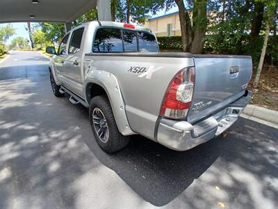 2015 Toyota Tacoma PreRunner V6 - Photo 2 - Apopka, FL 32703