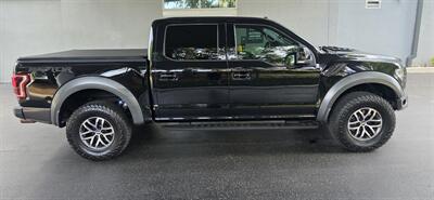 2018 Ford F-150 Raptor - Photo 4 - Apopka, FL 32703