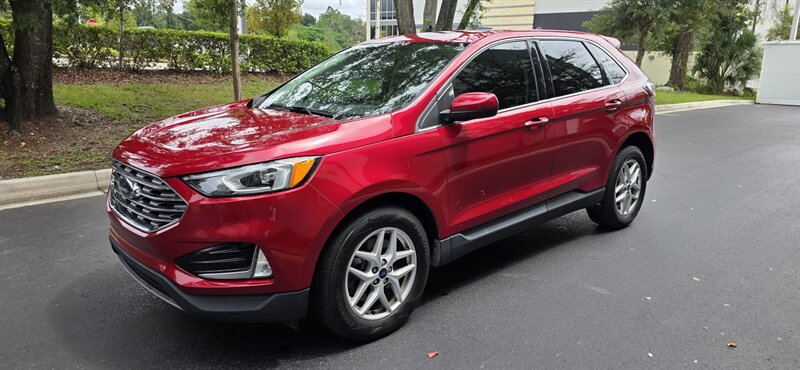 2021 Ford Edge SEL   - Photo 1 - Apopka, FL 32703