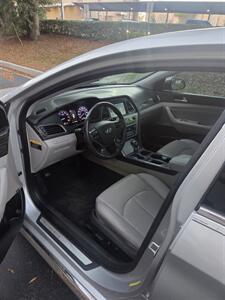 2015 Hyundai SONATA Limited   - Photo 7 - Apopka, FL 32703