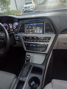 2015 Hyundai SONATA Limited   - Photo 11 - Apopka, FL 32703