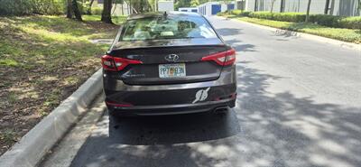2016 Hyundai SONATA SE - Photo 7 - Apopka, FL 32703