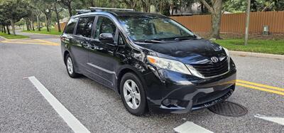 2015 Toyota Sienna LE 8-Passenger   - Photo 5 - Apopka, FL 32703