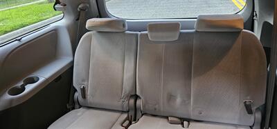 2015 Toyota Sienna LE 8-Passenger   - Photo 14 - Apopka, FL 32703