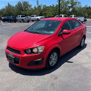 2016 Chevrolet Sonic LT Auto   - Photo 2 - Apopka, FL 32703