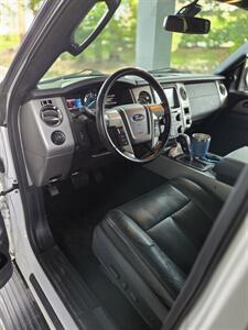 2016 Ford Expedition Limited   - Photo 15 - Apopka, FL 32703