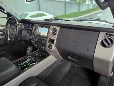 2016 Ford Expedition Limited   - Photo 10 - Apopka, FL 32703