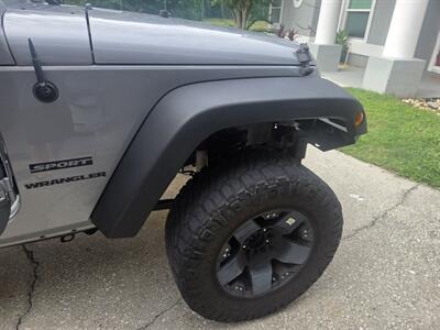 2015 Jeep Wrangler Sport S - Photo 8 - Apopka, FL 32703