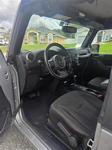 2015 Jeep Wrangler Sport S - Photo 9 - Apopka, FL 32703