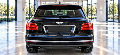 2017 Bentley Bentayga W12 - Photo 9 - Apopka, FL 32703