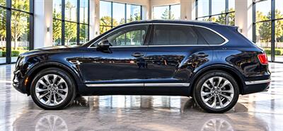 2017 Bentley Bentayga W12 - Photo 4 - Apopka, FL 32703