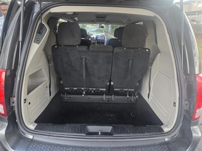 2016 Dodge Grand Caravan SXT   - Photo 13 - Apopka, FL 32703