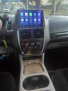 2016 Dodge Grand Caravan SXT   - Photo 11 - Apopka, FL 32703