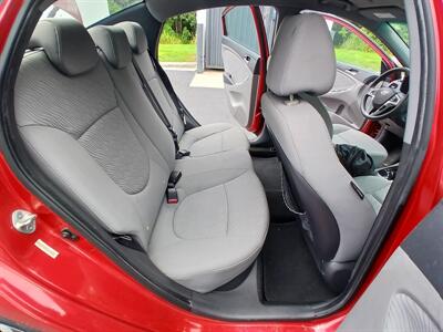2013 Hyundai ACCENT GLS   - Photo 9 - Apopka, FL 32703