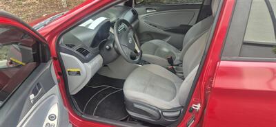 2017 Hyundai ACCENT SE - Photo 10 - Apopka, FL 32703