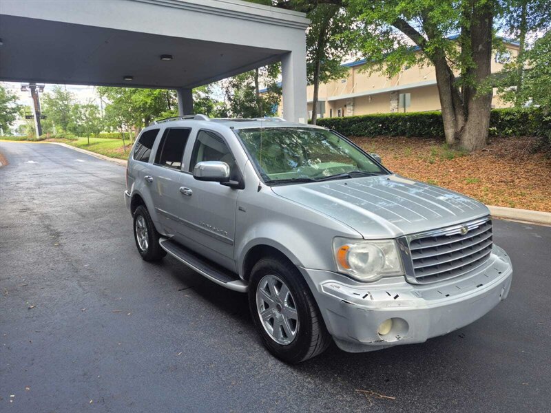 2008 Chrysler Aspen Limited  