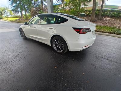 2021 Tesla Model 3 Standard Range Plus - Photo 3 - Apopka, FL 32703