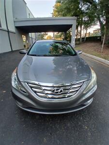 2013 Hyundai SONATA Limited   - Photo 2 - Apopka, FL 32703