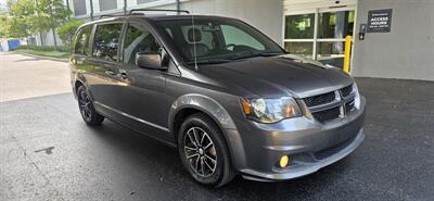2018 Dodge Grand Caravan GT   - Photo 2 - Apopka, FL 32703