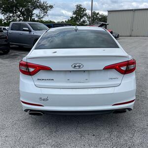 2016 Hyundai SONATA Sport   - Photo 8 - Apopka, FL 32703