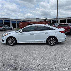 2016 Hyundai SONATA Sport   - Photo 5 - Apopka, FL 32703