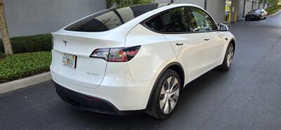 2020 Tesla Model Y Long Range - Photo 6 - Apopka, FL 32703