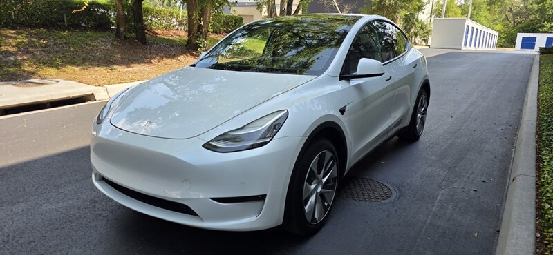 2020 Tesla Model Y Long Range   - Photo 1 - Apopka, FL 32703