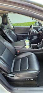 2020 Tesla Model Y Long Range - Photo 10 - Apopka, FL 32703