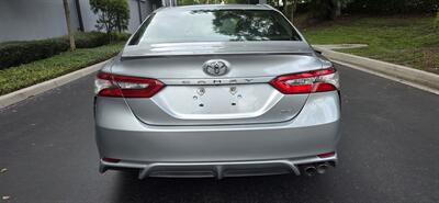2018 Toyota Camry L   - Photo 8 - Apopka, FL 32703