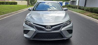 2018 Toyota Camry L   - Photo 3 - Apopka, FL 32703
