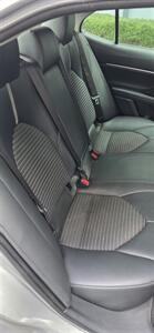 2018 Toyota Camry L   - Photo 14 - Apopka, FL 32703