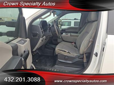 2019 Ford F-250 Super Duty XL   - Photo 9 - Midland, TX 79701