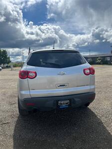 2012 Chevrolet Traverse LTZ AWD 4dr SUV   - Photo 2 - Roseburg, OR 97470