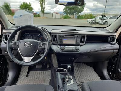 2018 Toyota RAV4 XLE - Photo 10 - Roseburg, OR 97470