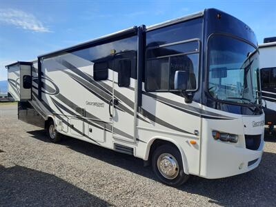 2015 Forest River Georgetown Presidential 335 DS - Photo 2 - Medford, OR 97504