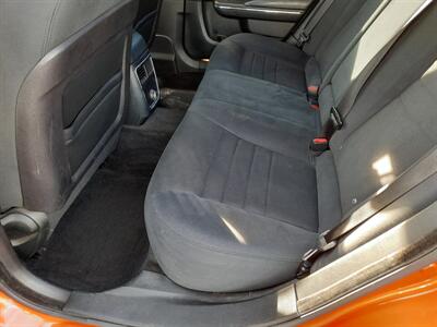 2011 Dodge Charger SE   - Photo 8 - Roseburg, OR 97470