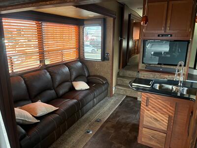 2014 Forest River Vengeance - Photo 9 - Medford, OR 97504