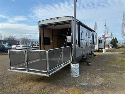 2014 Forest River Vengeance - Photo 3 - Medford, OR 97504