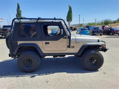 2002 Jeep Wrangler SE   - Photo 5 - Roseburg, OR 97470