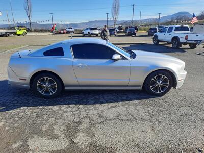 2014 Ford Mustang V6   - Photo 5 - Roseburg, OR 97470
