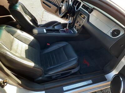 2014 Ford Mustang V6   - Photo 7 - Roseburg, OR 97470