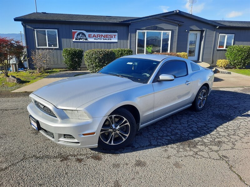 2014 Ford Mustang V6   - Photo 1 - Roseburg, OR 97470