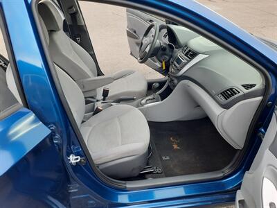 2017 Hyundai ACCENT SE   - Photo 7 - Medford, OR 97504