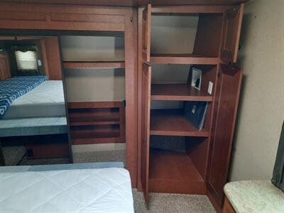 2016 Northwood Mfg. Silver Fox Edition  Series M-32-5M - Photo 13 - Roseburg, OR 97470