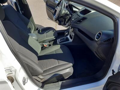 2016 Ford Fiesta SE - Photo 8 - Medford, OR 97504