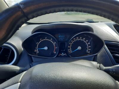 2016 Ford Fiesta SE - Photo 11 - Medford, OR 97504